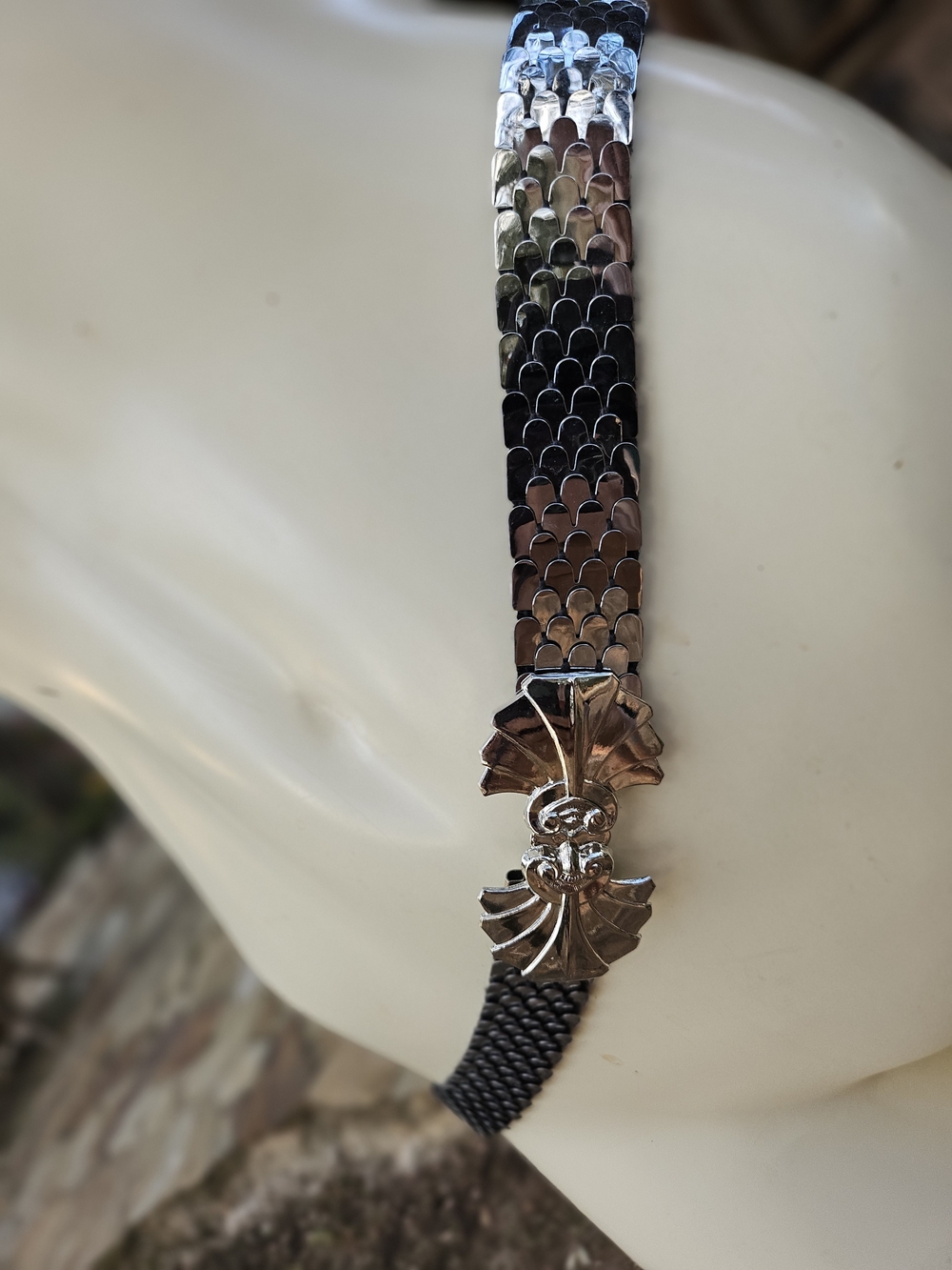 Vintage Silver-Tone Fish Scale Waist Belt Decorative Clasp